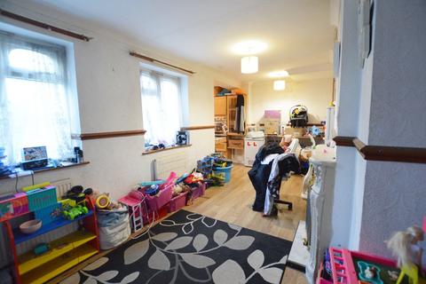 79 Hengham Road, Birmingham, B26 2EY