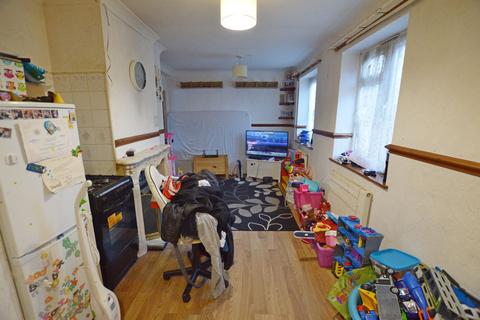 79 Hengham Road, Birmingham, B26 2EY