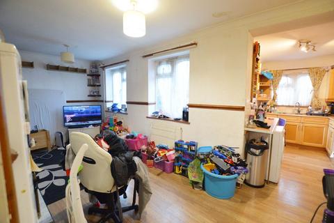79 Hengham Road, Birmingham, B26 2EY