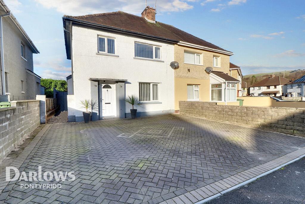 Hawthorn Crescent, Pontypridd 3 bed semidetached house for sale £260,000