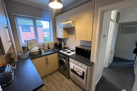 4 Archer Grove, Bolton, BL2 2SP