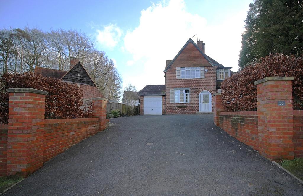 Marlow Hill, High HP11 5 bed detached house for sale £975,000