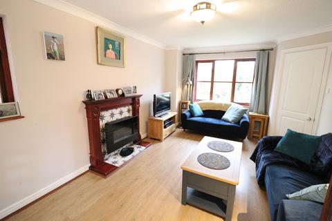 14 Celedon Close, Grays, RM16 6PZ