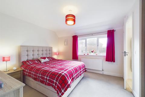 17 Higgins Lane, Burscough, Ormskirk, L40 7AZ
