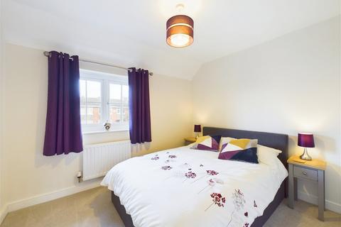 17 Higgins Lane, Burscough, Ormskirk, L40 7AZ