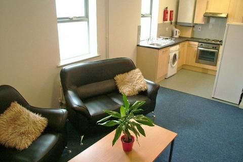 4 bedroom flat to rent, 268c, North Sherwood Street, Nottingham, NG1 4EN