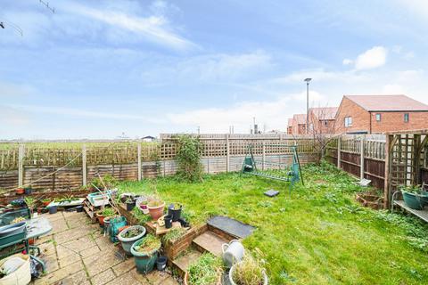 17 Aarons Hill, Godalming, GU7 2LG