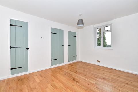 59 Baker Street, Burham, Rochester, ME1 3RZ