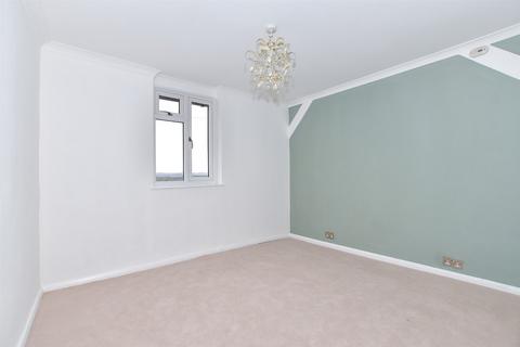 59 Baker Street, Burham, Rochester, ME1 3RZ