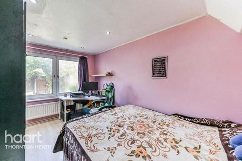 3 bedroom terraced bungalow for sale - Gillett Road, Thornton Heath