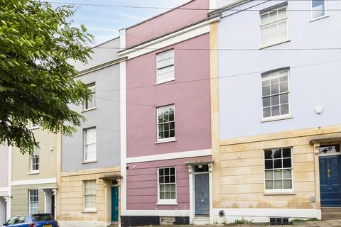 4 bedroom townhouse to rent, Angelsea Place, Clifton, BS8