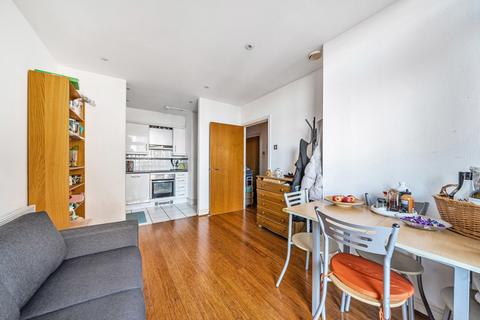 2 bedroom apartment for sale, Gerry Raffles Square, London