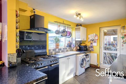 4 bedroom semi-detached house for sale, Laundry Lane, Thorpe St. Andrew, NR7