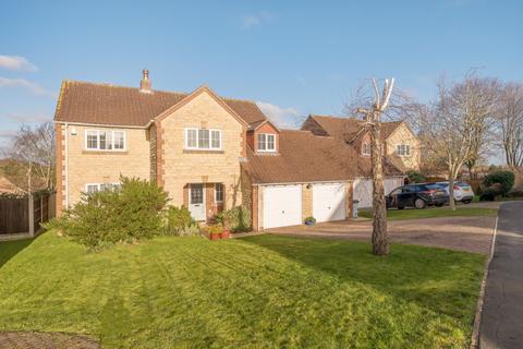 4 bedroom detached house for sale, St. Aubins Crescent, Heighington, Lincoln, Lincolnshire, LN4