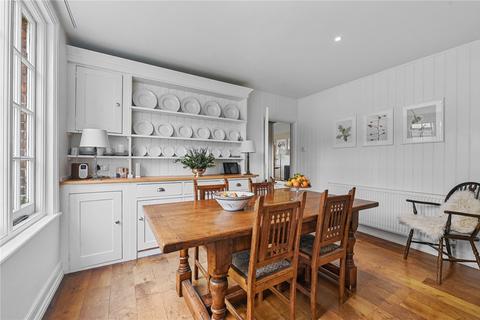 48 Avenue Road, Witham, CM8 2DP