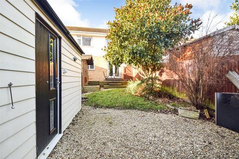 3 bedroom semi-detached house for sale, Lymington Avenue, Hampshire GU46