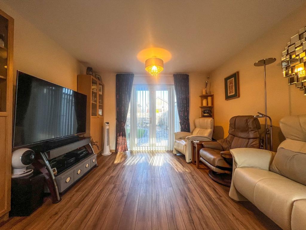 Brampton Way, Portishead, Bristol, Somerset, BS20 3 bed detached house for sale £464,950