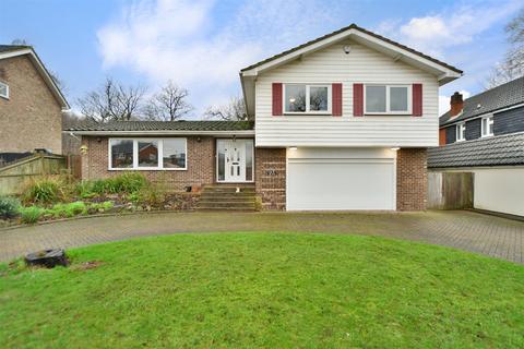 23 Lambourn Way, Chatham, ME5 8PU