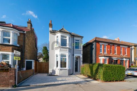 370 Brighton Road, South Croydon, CR2 6AL