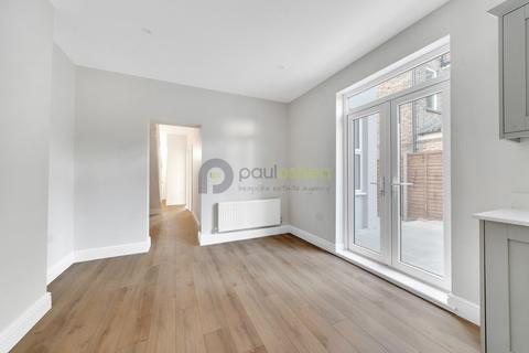 370 Brighton Road, South Croydon, CR2 6AL
