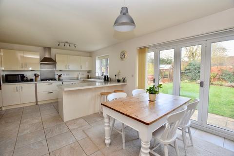3 Amos Drive, Pocklington, York, YO42 2BS