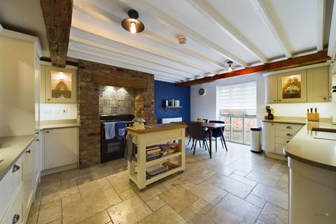 4 bedroom barn conversion for sale, Piddocks Road, Stanton