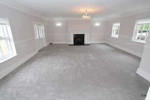 6 bedroom detached house to rent, Whitehall Lane, Consett DH8