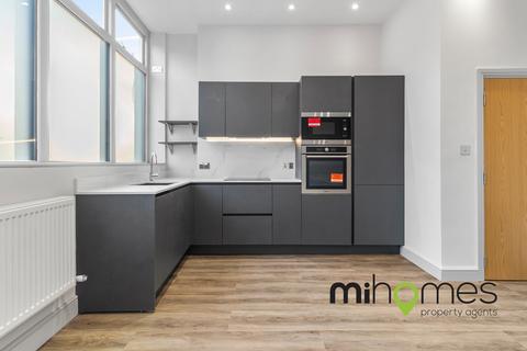 2 bedroom apartment to rent, Hanley Road, London