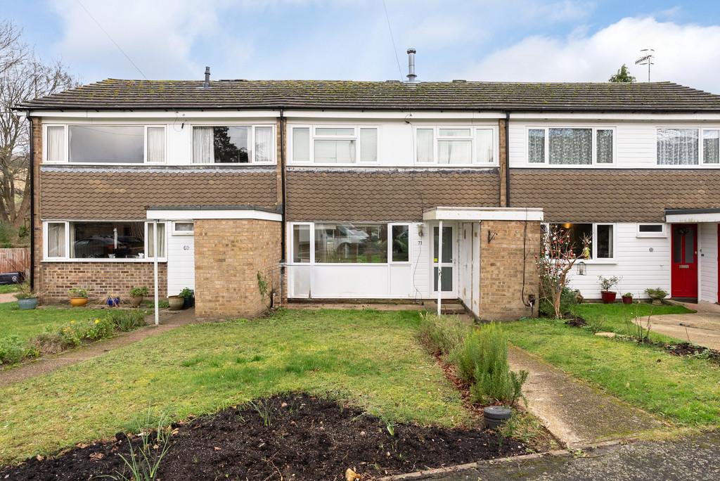 Leslie Road, Pixham, Dorking 3 bed terraced house for sale £525,000