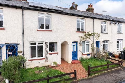 3 bedroom terraced house for sale, Oakdene Road, Brockham