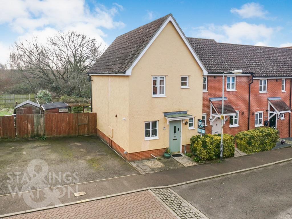 Weatherby Road, Chapel Break, Norwich 2 bed semidetached house £230,000