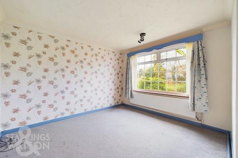 3 bedroom detached bungalow for sale - Glenda Road, Costessey, Norwich
