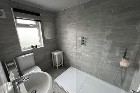 1 King George Road, Waltham Abbey, EN9 1HG