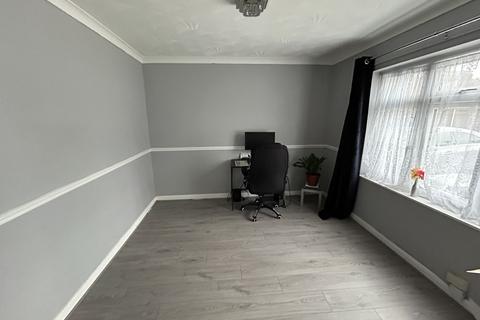 1 King George Road, Waltham Abbey, EN9 1HG