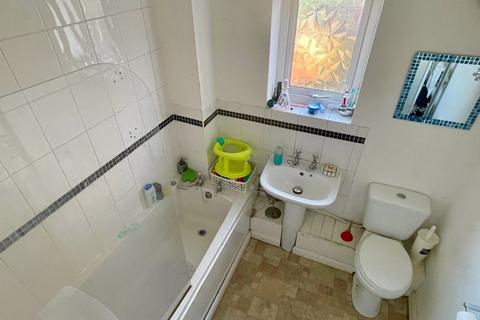 15 Crossways Green, Birmingham, B44 8QW