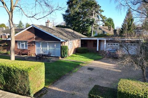 3 bedroom bungalow for sale, Walton on the Hill