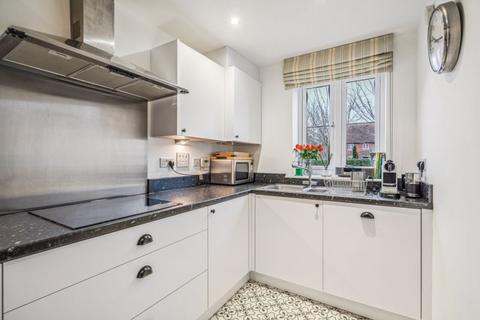 74 Corbetts Way, Thame, OX9 2FN