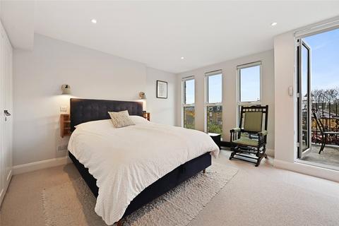 2 bedroom apartment for sale, Goldhawk Road, Shepherd's Bush, London, W12