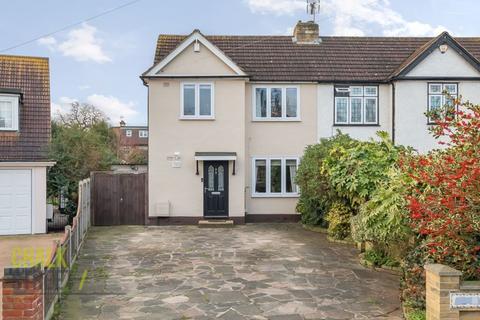 121a Burnway, Hornchurch, RM11 3SW