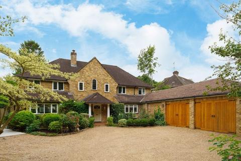 Wellswood Deadhearn Lane, Chalfont St Giles, HP8 4HG