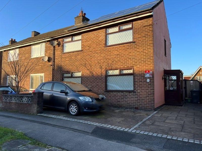 Walton Avenue, Preston PR1 3 bed semidetached house for sale £200,000