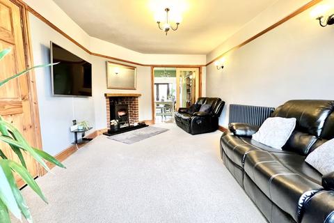 3 bedroom detached house for sale, Gillamore Drive, Whitwick