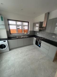 4 bedroom terraced house to rent, 4 bedroom house to let, Willesden, NW10