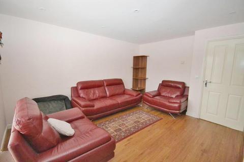5 Cranmore Circle, Broughton, Milton Keynes, MK10 7DD