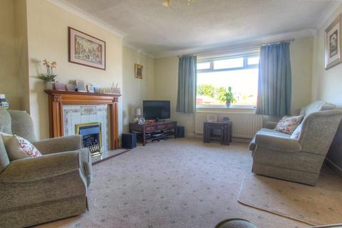 2 bedroom bungalow for sale, Hollywalk Avenue, Normanby