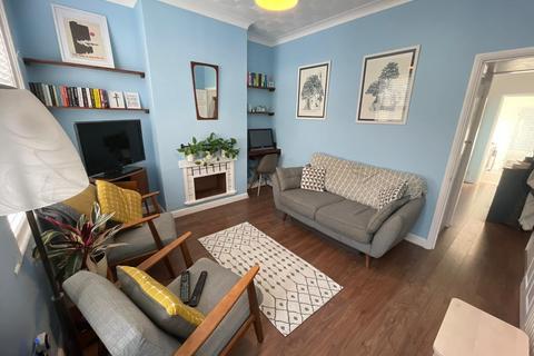 112 All Saints Road, Northfleet, Gravesend, DA11 8RN