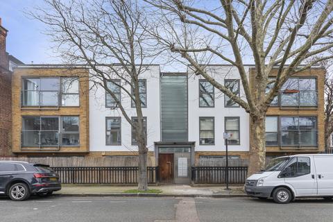 2 bedroom apartment for sale, Coleman Fields, Islington, London, N1