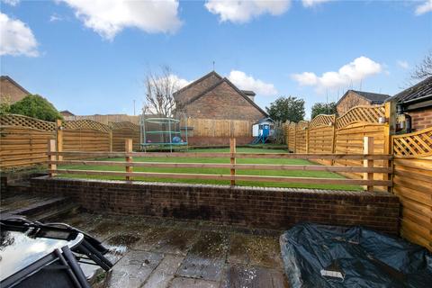 6 Bolney Green, Luton, LU2 8RT