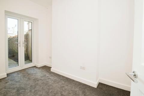 2 bedroom apartment to rent, Cowbridge Road East, Canton