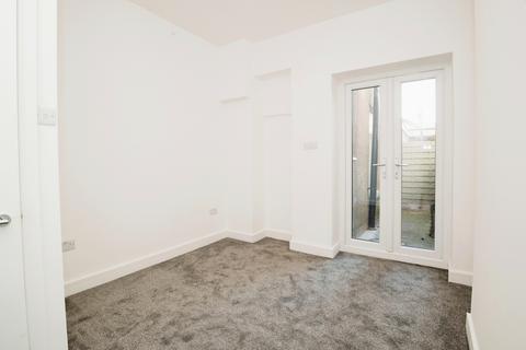 2 bedroom apartment to rent, Cowbridge Road East, Canton